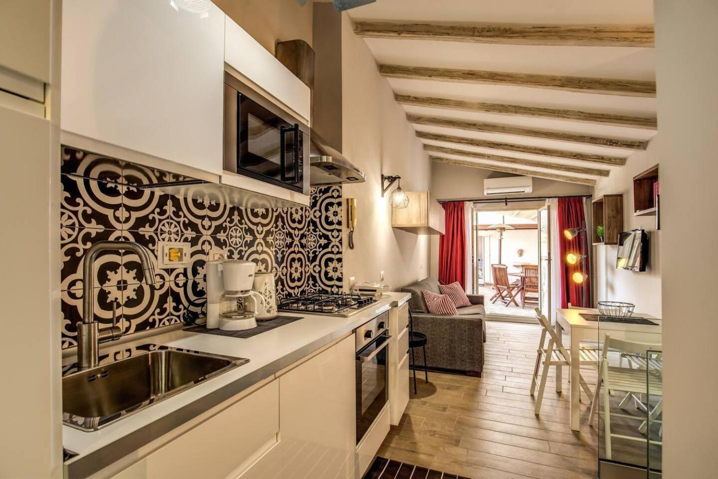Appartamento Attic With Terrace By Trevi Fountain Roma Esterno foto